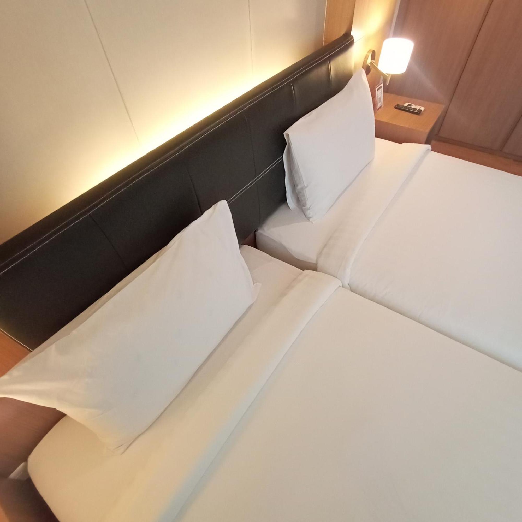 Sriracha Orchid Hotel Si Racha Bilik gambar